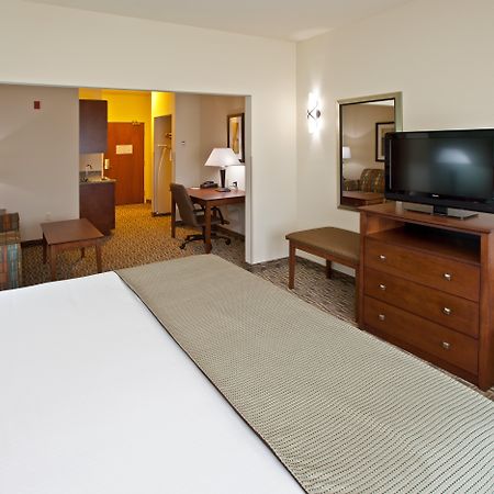Holiday Inn Express & Suites Ripley By Ihg חדר תמונה