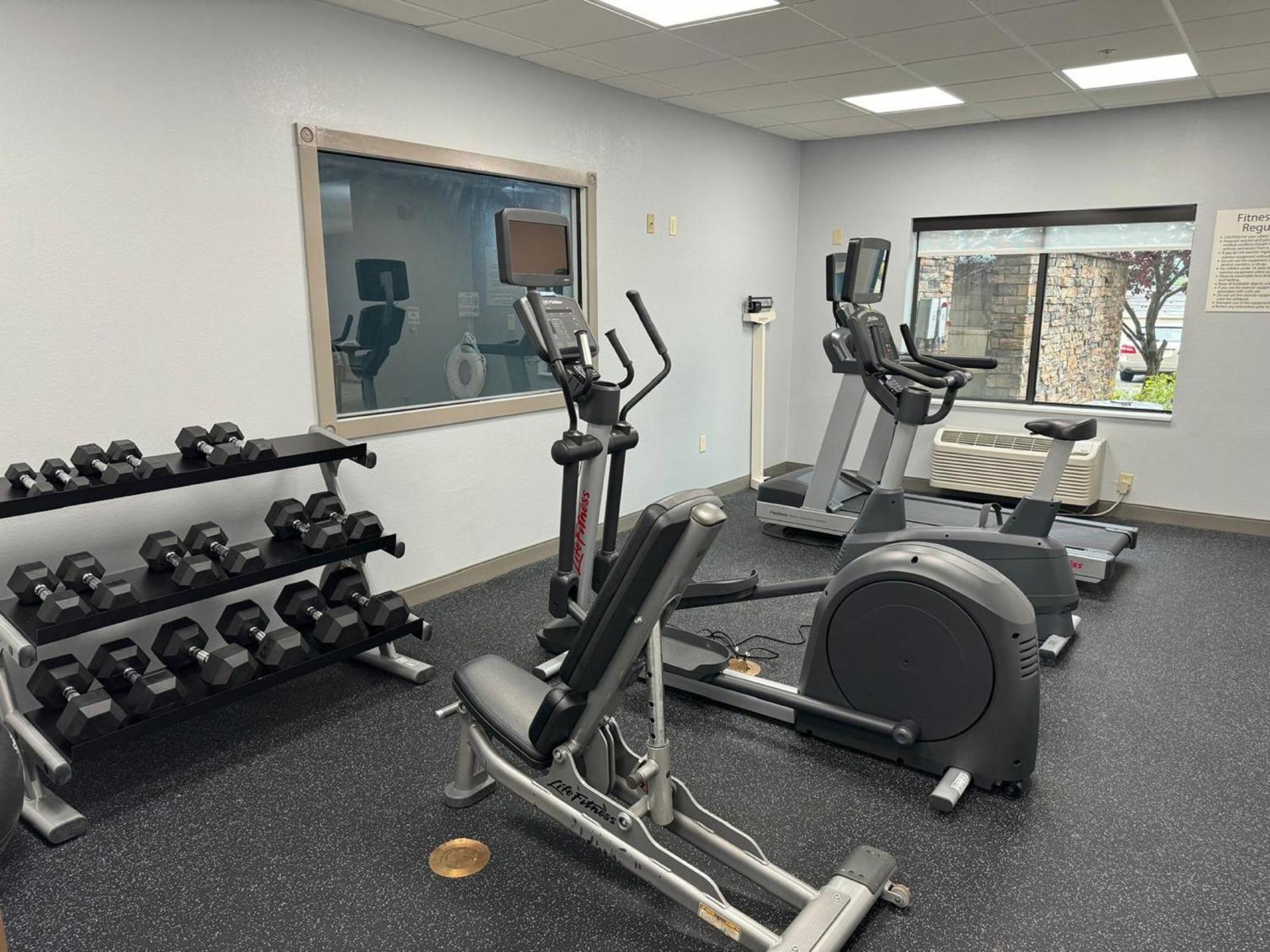 Holiday Inn Express & Suites Ripley By Ihg מראה חיצוני תמונה
