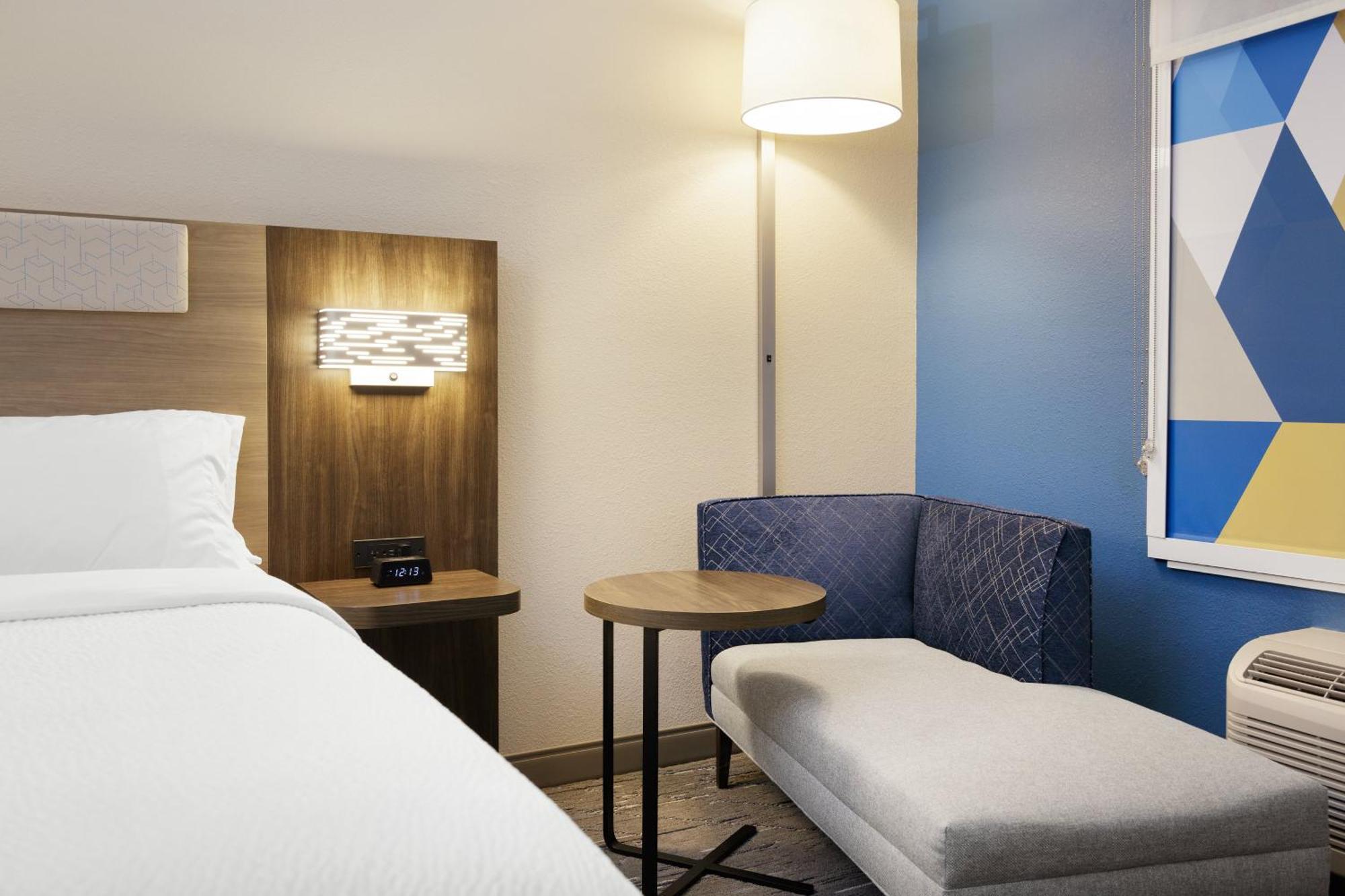 Holiday Inn Express & Suites Ripley By Ihg מראה חיצוני תמונה