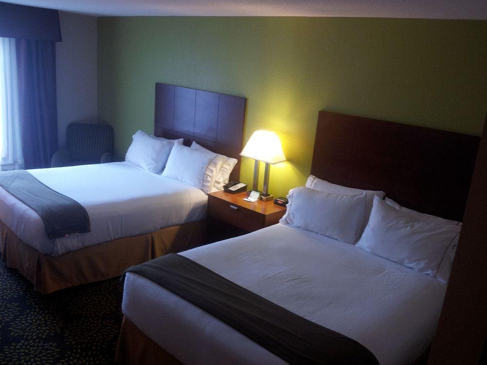 Holiday Inn Express & Suites Ripley By Ihg מראה חיצוני תמונה